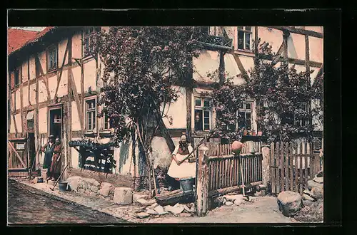 AK Haus mit Bewohnern in hessischer Tracht in der Schwalm