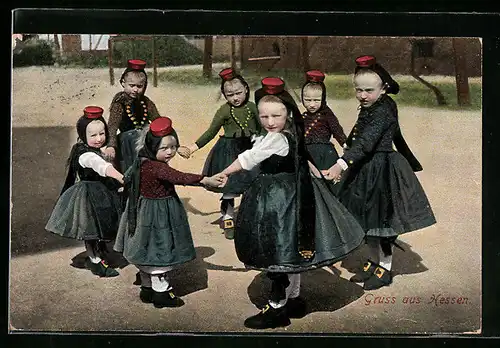 AK Gruss aus Hessen, Mädchen in hessischer Tracht tanzen im Reigen