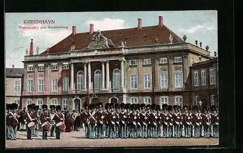 AK Kobenhavn, Vagtparaden paa Amalienborg