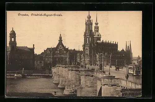 AK Dresden, Friedrich-Augustus-Brücke mit Kirche und Strassenbahn