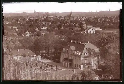Fotografie Brück & Sohn Meissen, Ansicht Kötzschenbroda, Blick auf den Ort mit Herrenhaus