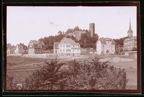 Fotografie Brück & Sohn Meissen, Ansicht Stolpen i. Sa., Blick auf die Villen und Ruine des Schloss, Spiegelverkehrt