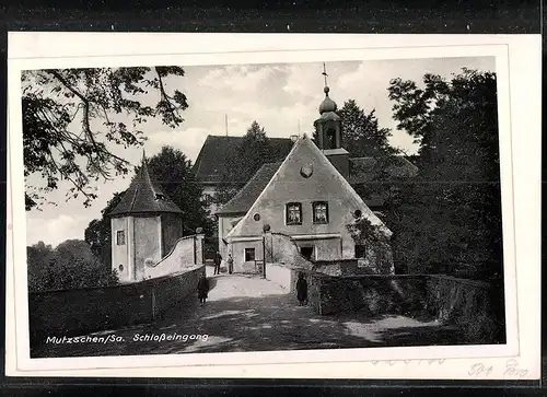 Fotografie Brück & Sohn Meissen, Ansicht Mutzschen, Eingang zum Schloss, Spiegelverkehrt