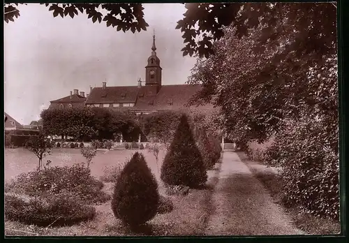 Fotografie Brück & Sohn Meissen, Ansicht Seusslitz / Elbe, Blick nach dem Schloss und Kirche