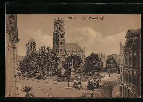 AK Münster i. W., Marienplatz mit Ludgerikirche und Strassenbahn