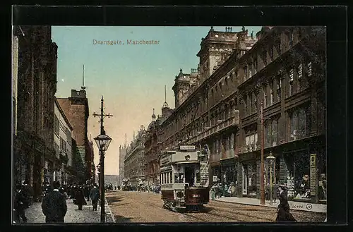 AK Manchester, Deansgate, Strassenpartie mit Strassenbahn