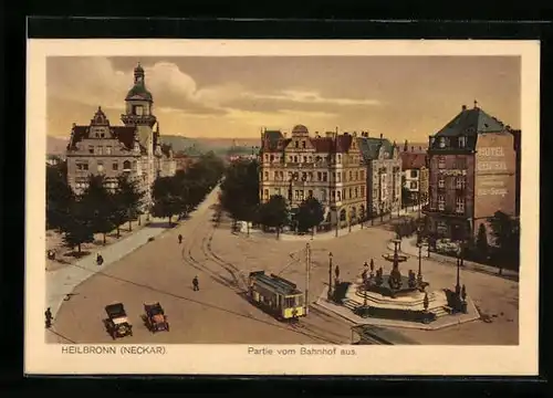 AK Heilbronn /Neckar, Partie mit Hotel Central und Strassenbahn vom Bahnhof aus