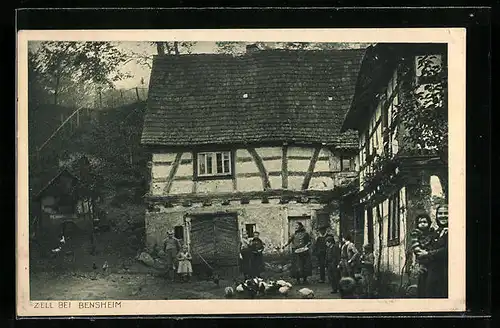 AK Zell bei Bensheim, Bauernfamilie bei der Arbeit auf dem Hof