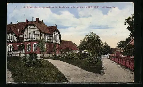 AK Hamburg-Niendorf, Strassenpartie mit niedersächsischem Bauernhaus