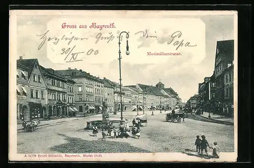 AK Bayreuth, Maximilianstrasse mit Geschäften und Brunnen