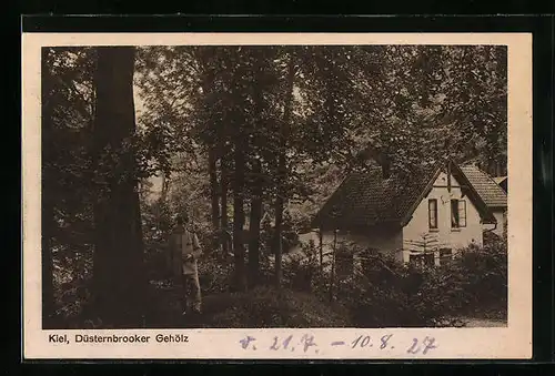 AK Kiel, Wohnhaus im Düsternbrooker Gehölz