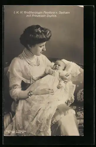 AK Grossherzogin Feodora von Sachsen mit Prinzessin Sophie