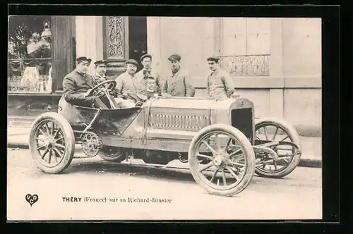 AK Autorennfahrer Théry in seinem Rennwagen vom Typ Richard-Brasier