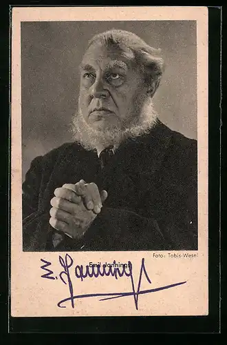 AK Schauspieler Emil Jannings faltet betend die Hände, Autograph