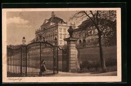 AK Ludwigsburg, Blick zum Schloss