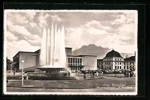 AK Luzern, Bahnhofplatz mit Wagenbachbrunnen und Kunsthaus