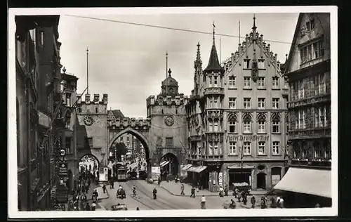 AK München, Karlstor mit Strassenbahn