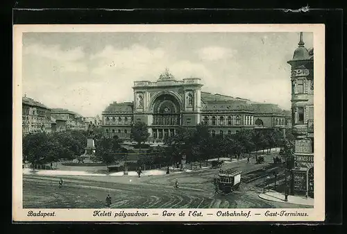 AK Budapest, Strassenbahn vor dem Ostbahnhof