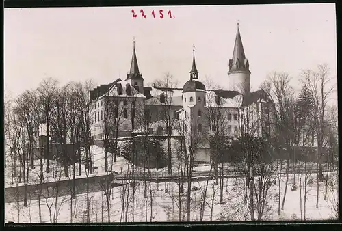 Fotografie Brück & Sohn Meissen, Ansicht Neuhausen i. Sa., Blick auf das Schloss im Winter