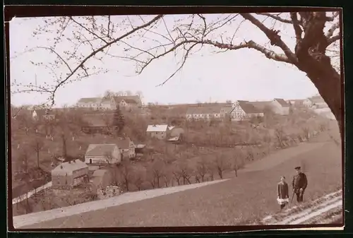 Fotografie Brück & Sohn Meissen, Ansicht Dobritz b. Meissen, Blick auf den Ort