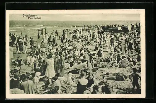 AK Norderney, Getümmel im Familienbad