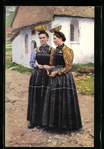 AK Junge Mädchen in Bregenzerwald-Tracht