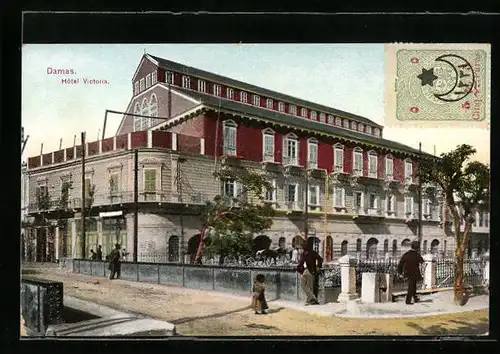 AK Damas, Hôtel Victoria