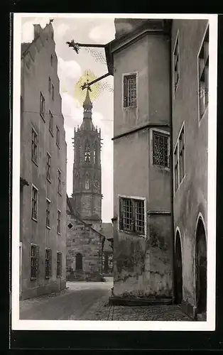 AK Villingen /Schwarzwald, Strasse Rathausgasse mit alten Häusern
