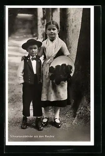 AK Schwarzwaldkinder aus dem Renchtal in Schwarzwälder Tracht