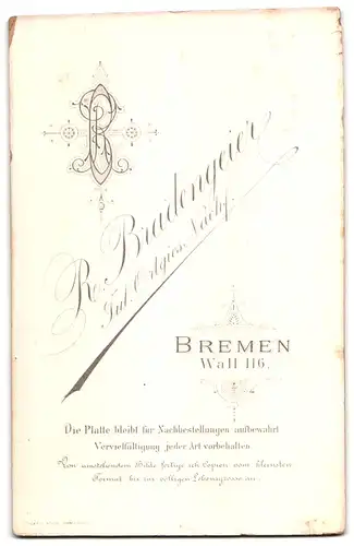 Fotografie R. Bradengeier, Bremen, Wall 116, Bürgerliches Paar in hübscher Kleidung