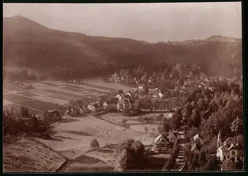 Fotografie Brück & Sohn Meissen, Ansicht Oybin, Blick auf den Ort und nach dem Hochwald