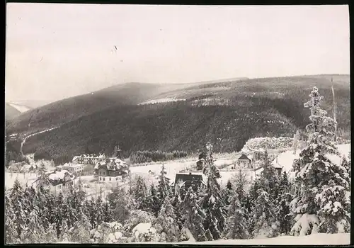 Fotografie Brück & Sohn Meissen, Ansicht Bärenfels i. Erzg., Blick nach dem verschneiten Ort