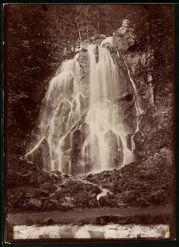 Fotografie Brück & Sohn Meissen, Ansicht Bad Harzburg, Blick auf den Radau Wasserfall im Radautal