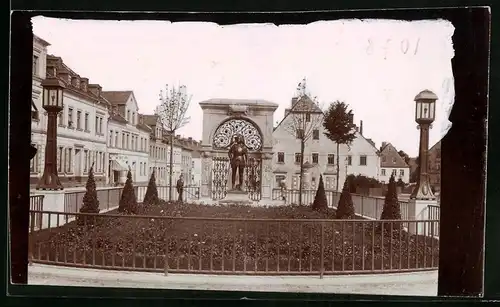 Fotografie Brück & Sohn Meissen, Ansicht Ehrenfriedersdorf, Denkmal Friedrich des Streitbaren