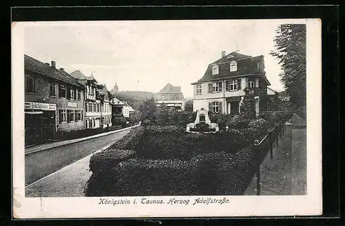 AK Königstein i. Taunus, Herzog Adolfstrasse mit Apotheke