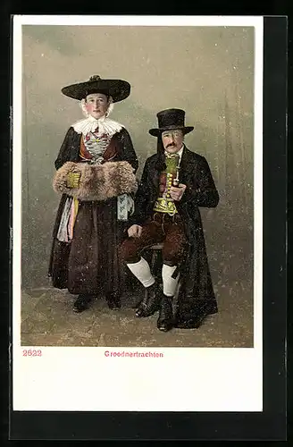 AK Italienisches Paar in Groednertrachten