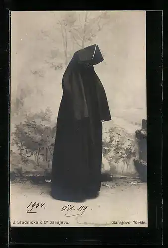 AK Sarajevo, Verschleierte Türkin in Tracht