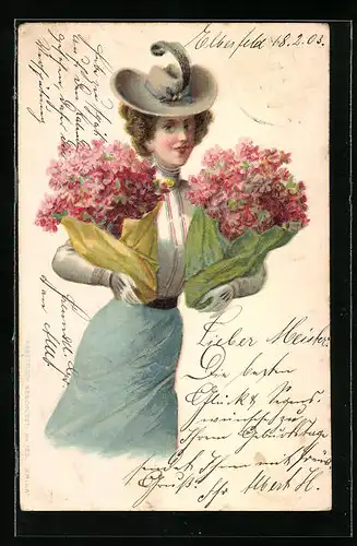 AK Hübsche Dame mit Hut und zwei Blumensträussen