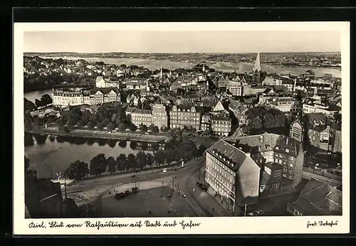 AK Kiel, Blick vom Rathausturm auf Stadt und Hafen