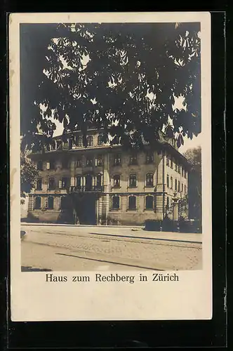AK Zürich, Haus zum Rechberg mit Strassenpartie