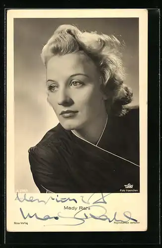 AK Schauspielerin Mady Rahl ernst schauend, mit original Autograph