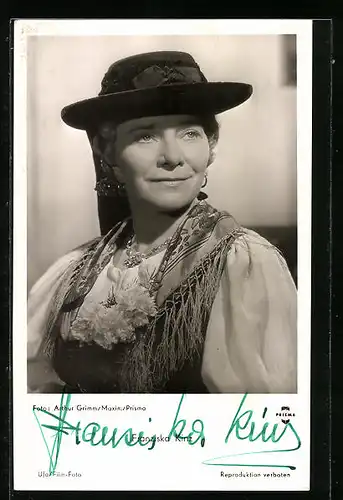 AK Schauspielerin Franziska Kinz im Dirndl mit Hut, mit original Autograph