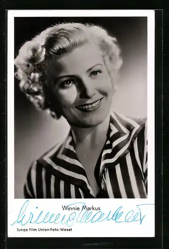 AK Schauspielerin Winnie Markus mit freundlichem Lächeln, mit original Autograph