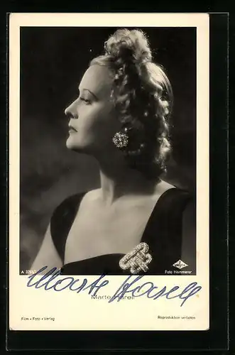 AK Schauspielerin Marte Harell im Seitenprofil, Originalautograph