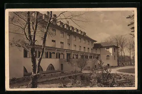 AK Bonn-Venusberg, Vorderansicht des Liebfrauenhauses