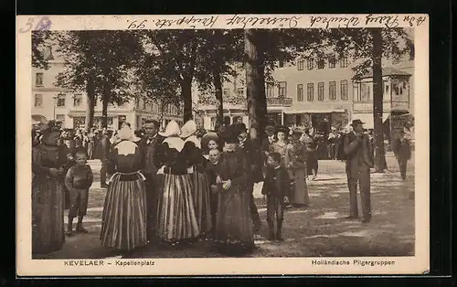 AK Kevelaer, Holländische Pilgergruppen auf dem Kapellenplatz