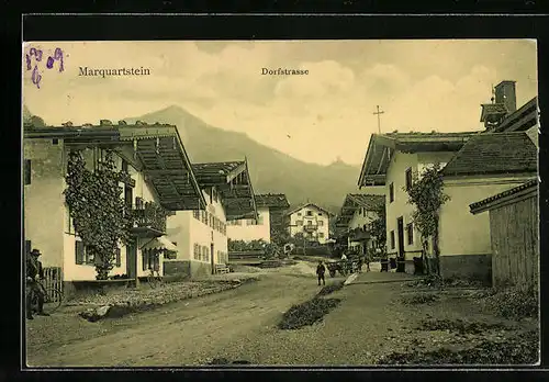 AK Marquartstein, Dorfstrasse mit Einwohnern