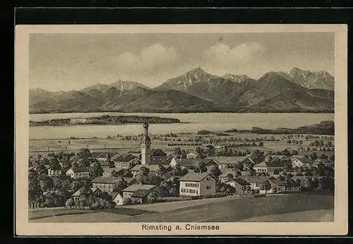 AK Rimsting a. Chiemsee, Ortsansicht mit Berglandschaft