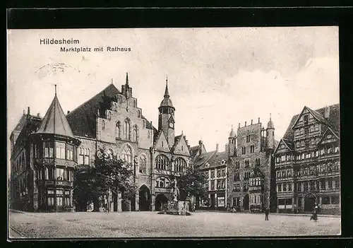 AK Hildesheim, Marktplatz mit Rathaus