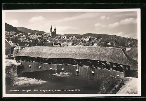 AK Forbach i. Murgtal, Alte Murgbrücke mit Blick auf den Ort